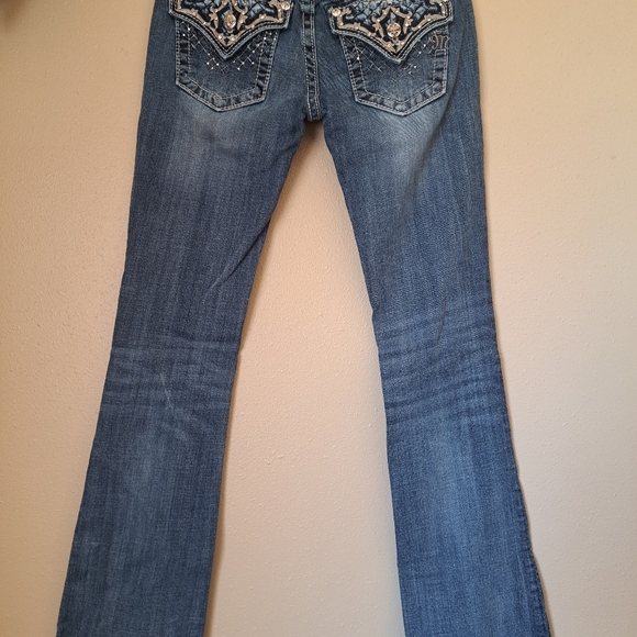 JEANS - Picture 16 of 16